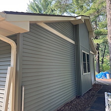 Mastic-Siding-Versetta-Stone-Thermo-Tech-Windows-More-Installed-in-Plover-WI 14